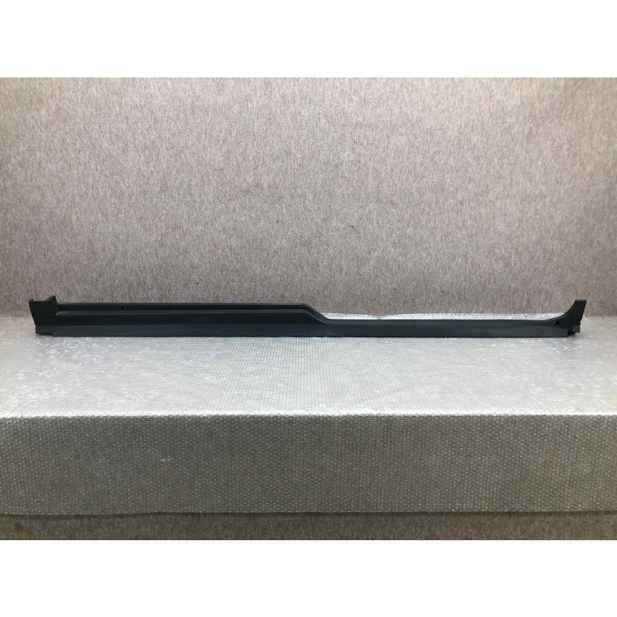 トヨタ ヴォクシー 80系 ZRR80/ZRR85/ZWR80 純正 左サイドステップ