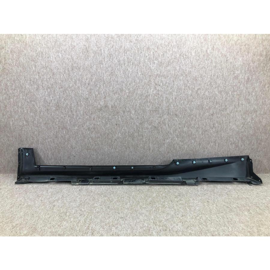 MXPA12 GXPA16 GRヤリス 右サイドステップ 75850-52070 75851-52100