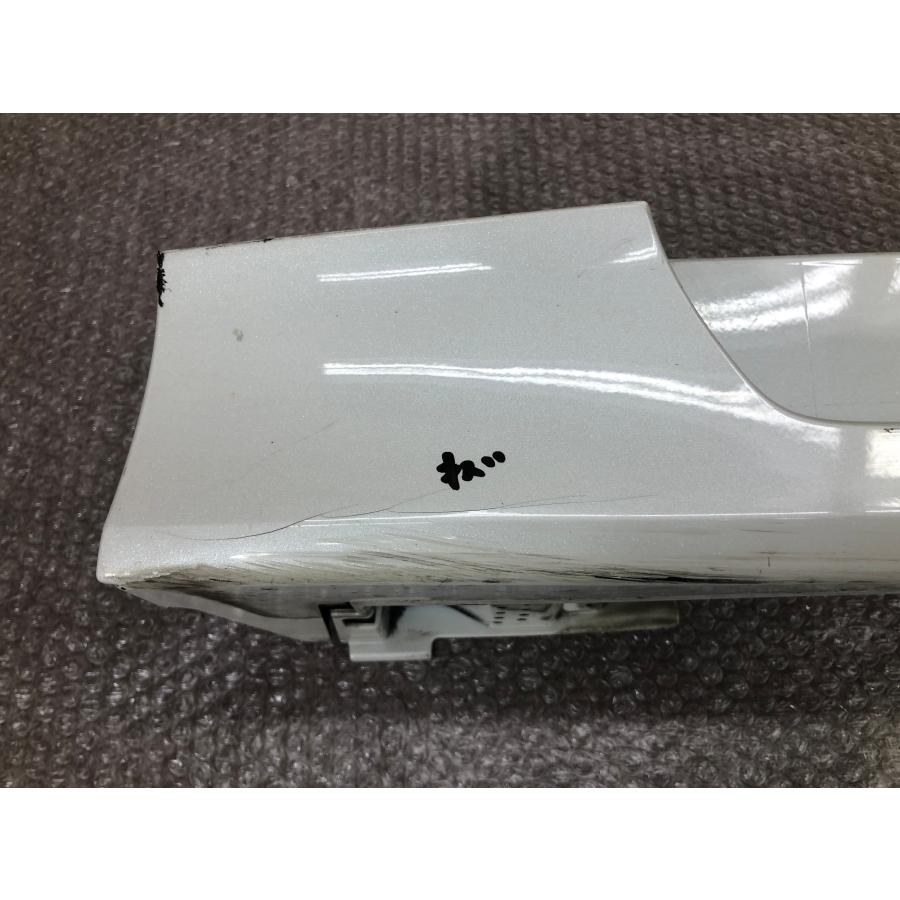 50プリウス純正❓ ZVW50 50系 プリウス 純正 ショック&サスペンション アブソーバー 1台