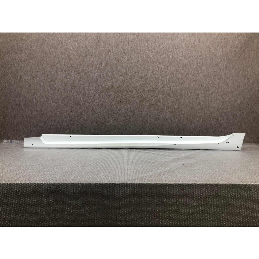 トヨタ プリウス 50系 ZVW50/ZVW51/ZVW55/ZVW52 純正 左 サイド