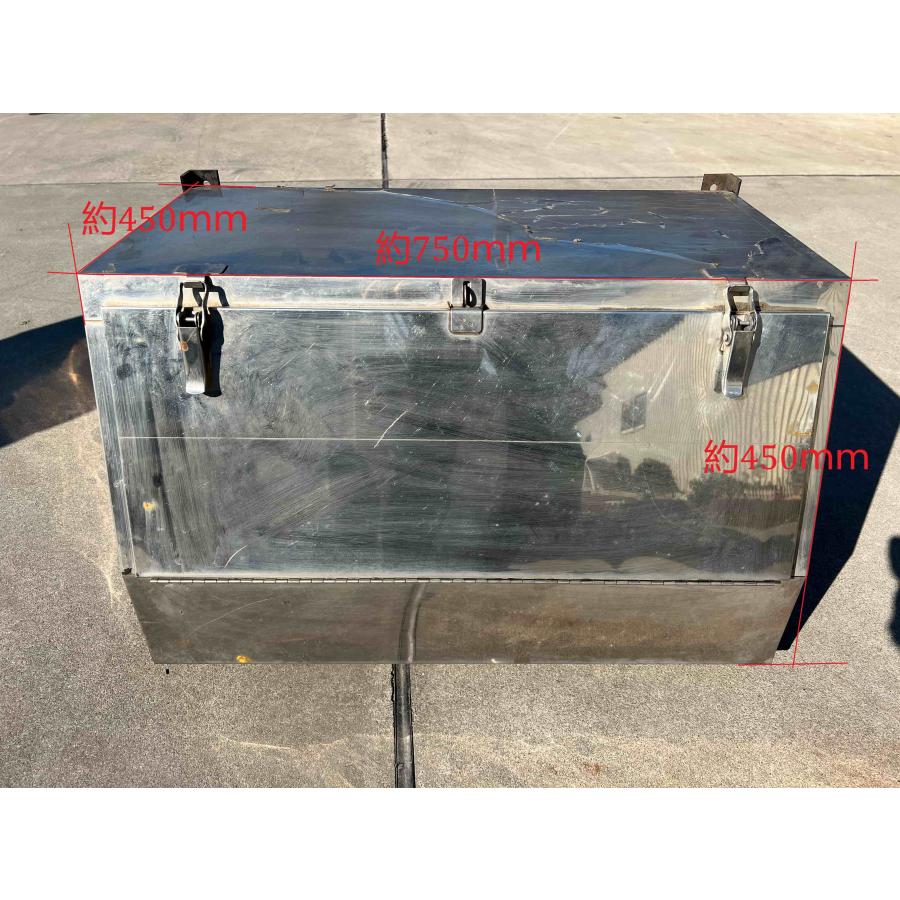 トラック ダンプ ステンレス鋼 工具箱 （幅75×45×高さ45cm）ステー付き 