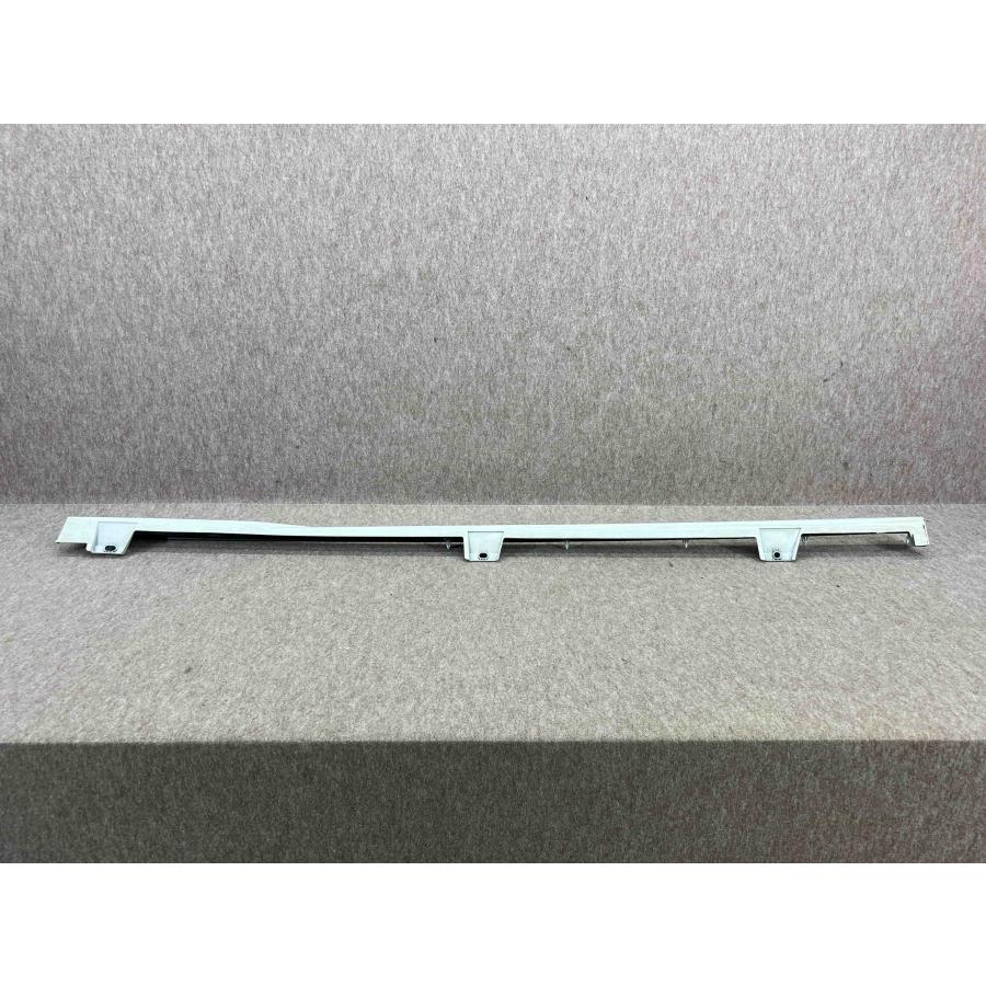ホンダ N-BOX JF3/JF4 カスタム 純正 右 サイドステップ 71800-TTA-00