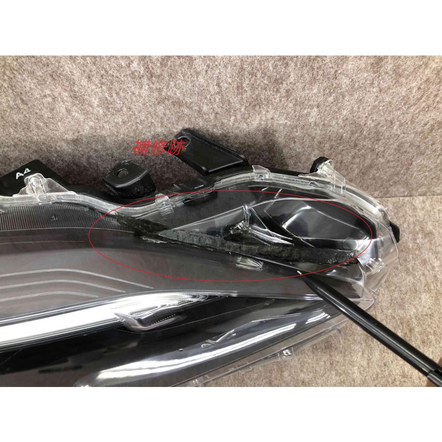 磨き済み トヨタ ハロゲン MXPB10 ヤリスクロス 右ヘッドライト KOITO