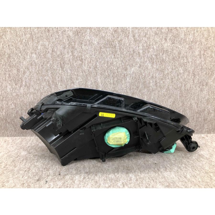 美品 磨き済み Audi アウディ A5 F5 マトリックス ヘッドライト 右 8W6