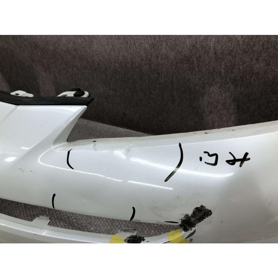 トヨタ プリウス 50系 ZVW50/ZVW51/ZVW55 後期 純正 フロントバンパー