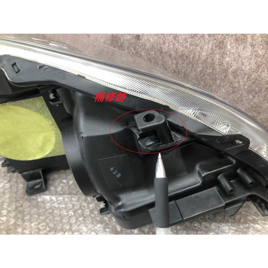 磨き済み プリウス ZVW30 後期 左右ヘッドライト KOITO 47-52 : 拓海