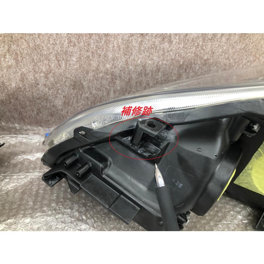 磨き済み プリウス ZVW30 後期 左右ヘッドライト KOITO 47-52 : 拓海