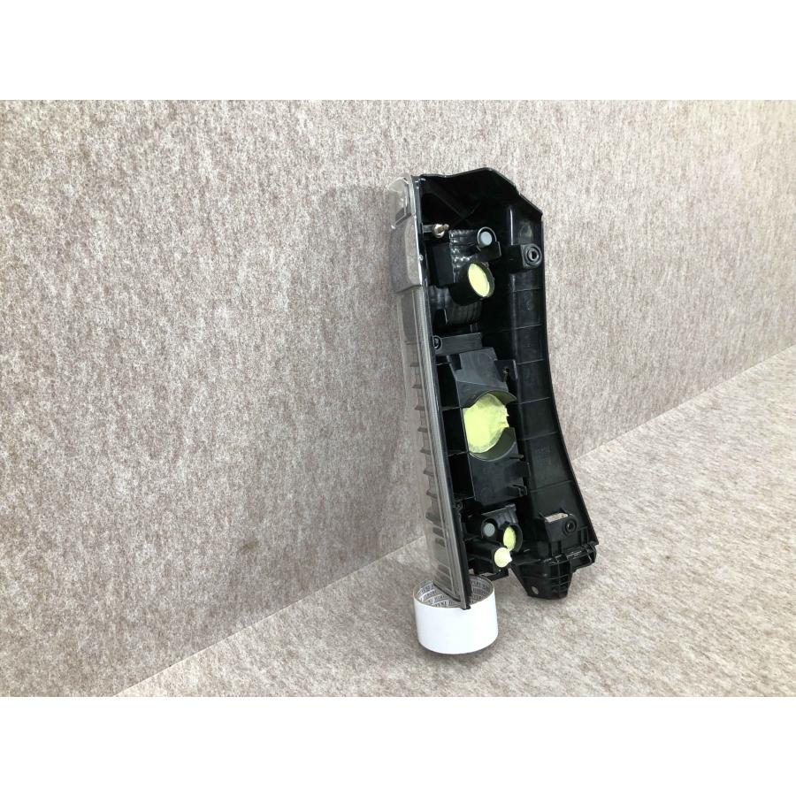 美品 磨き済み N-BOX カスタム JF1/JF2 純正 右 テールランプ LED