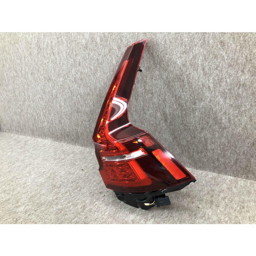 磨き済み ボルボ V60 純正テールランプ 右 32291359 : 拓海商事ヤフー