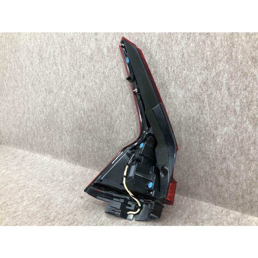 磨き済み ボルボ V60 純正テールランプ 右 32291359 : 拓海商事ヤフー