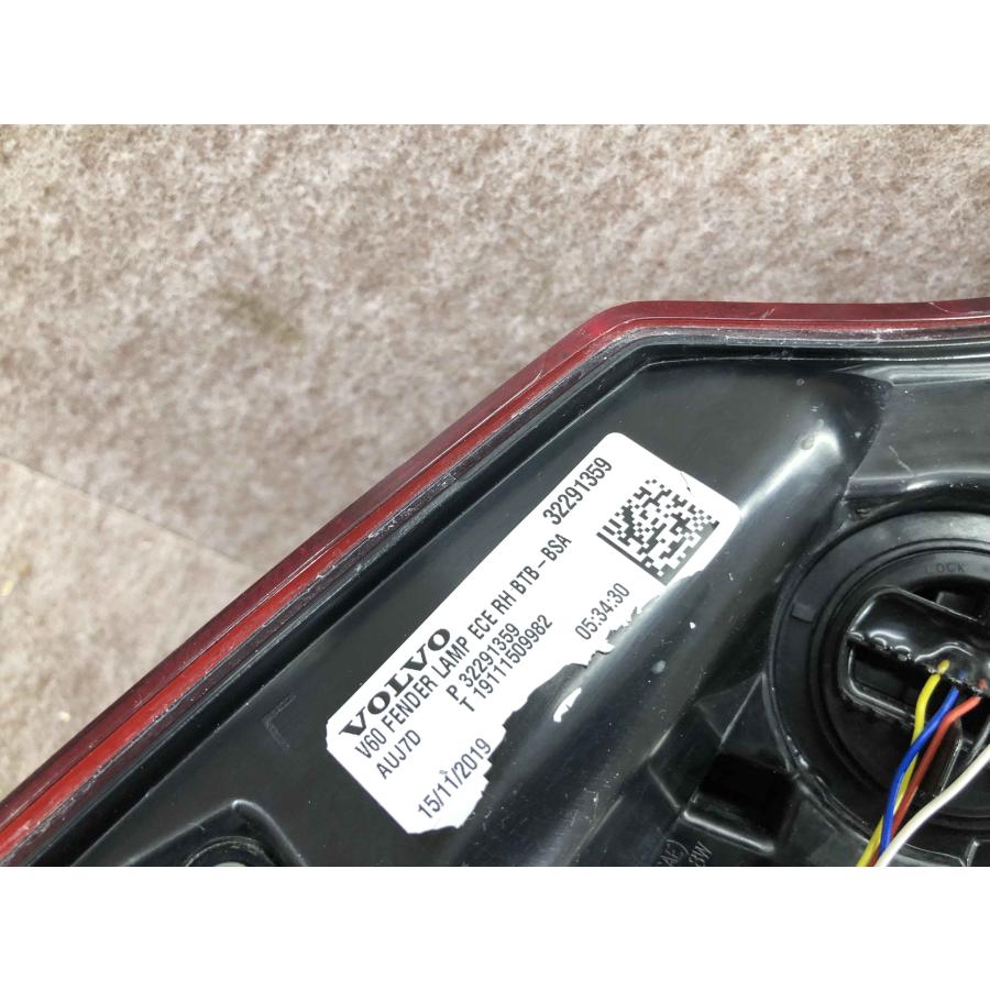 磨き済み ボルボ V60 純正テールランプ 右 32291359 : 拓海商事ヤフー