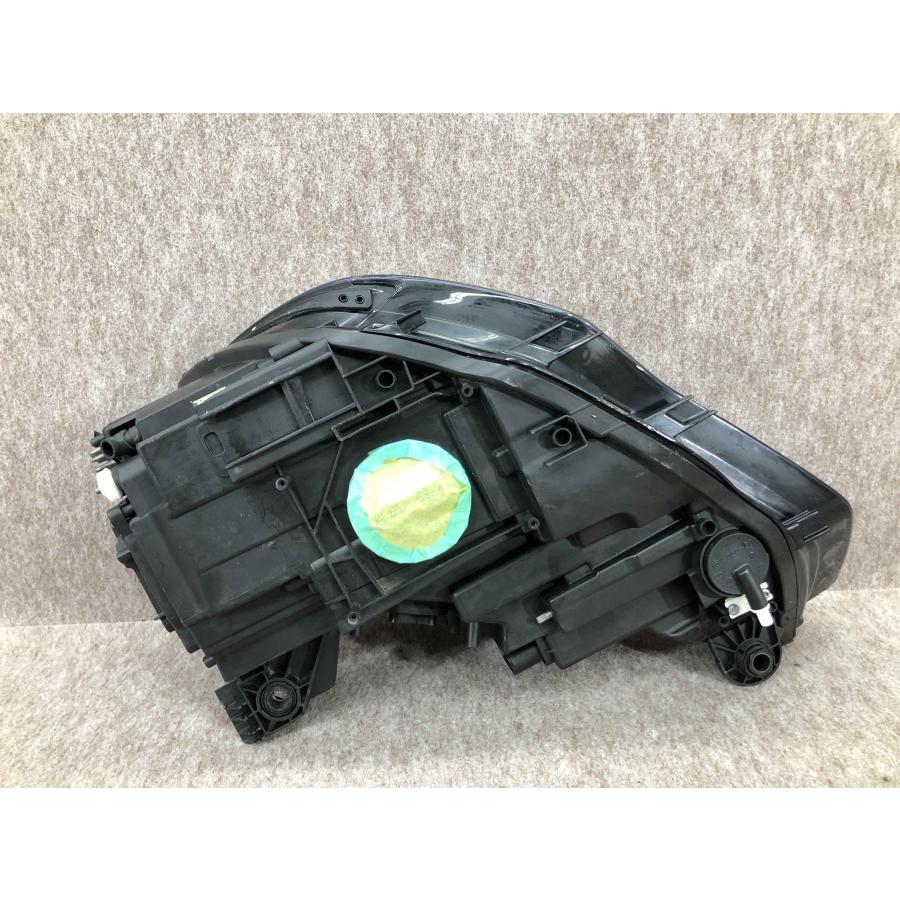 美品 アウディ A3 8V 前期 ベッドライト 右側 8V0941006F 【公式通販】