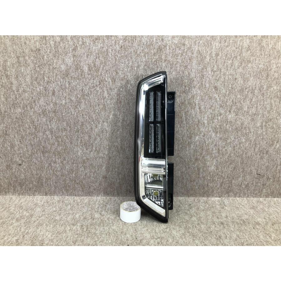 美品 磨き済み スペーシアカスタム MK54S MK94S 純正 左 テールライト