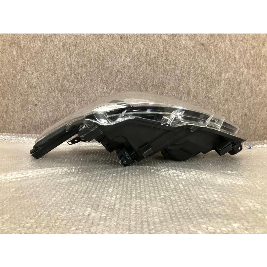 磨き済み トヨタ シエンタ NSP170 ハロゲン ヘッドライト 右 KOITO 52
