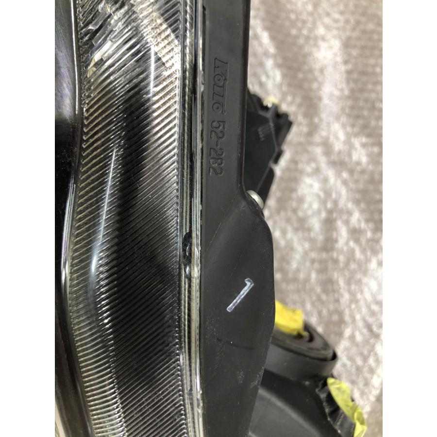 磨き済み トヨタ シエンタ NSP170 ハロゲン ヘッドライト 右 KOITO 52