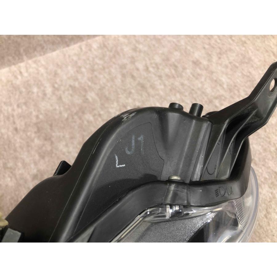 磨き済み ヴィッツ 中期 KSP130 NSP130 135 NCP131 純正 LED ヘッド