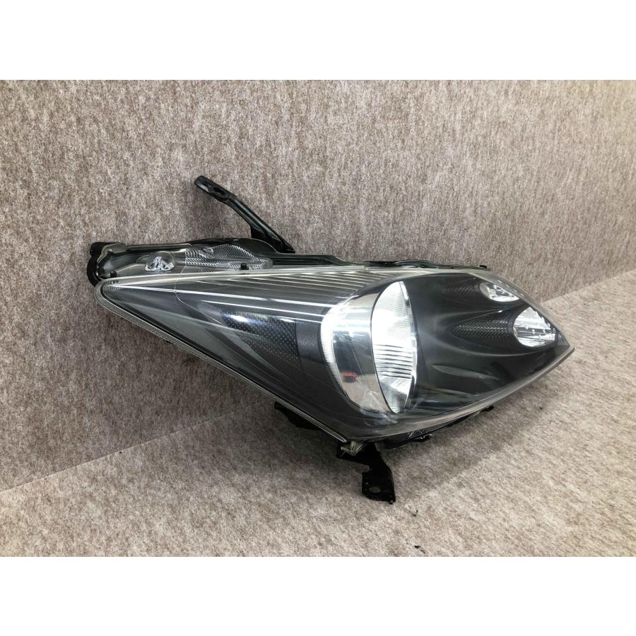 フリード GB3 GB4 純正 左右ヘッドライト KOITO 100-62054 送料込 即決 フリード ハイブリッド GP3 後期 純正 HID 右