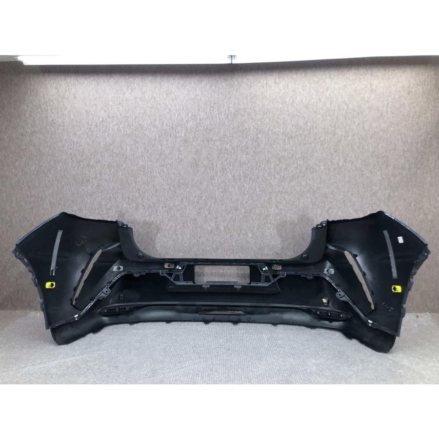 AZSH36W/AZSH37W クラウン スポーツ 純正 リアバンパー 52159-30B30