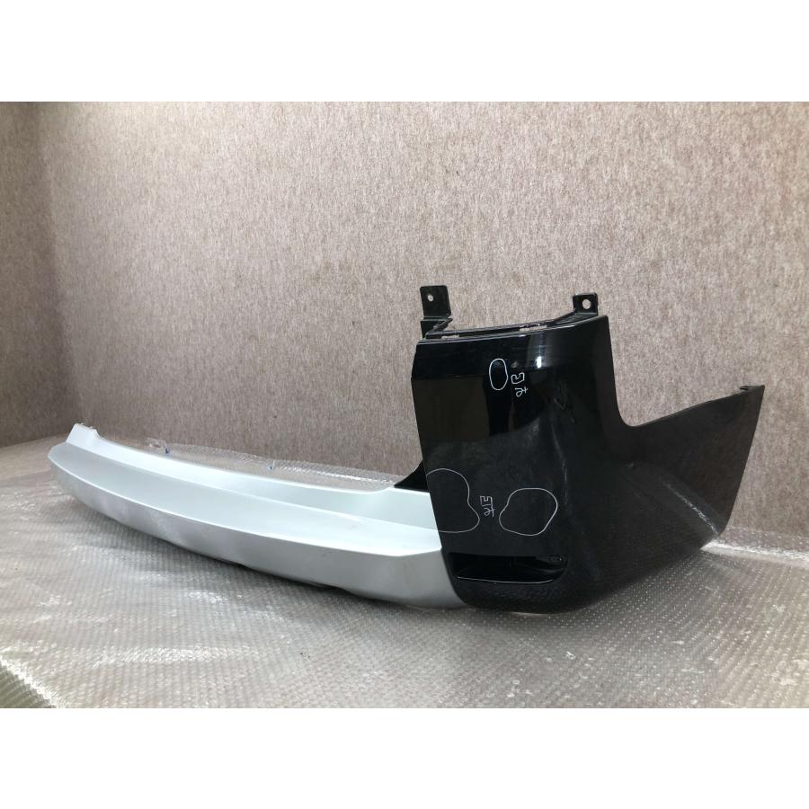 三菱 デリカ D:5/D5 純正 CV1W/CV2W/CV5W 前期 リアバンパーセンター