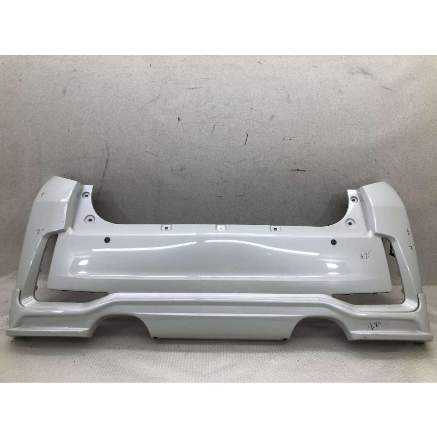 ムーヴ カスタム LA150S リアバンパー 52159-B2790 ブレス