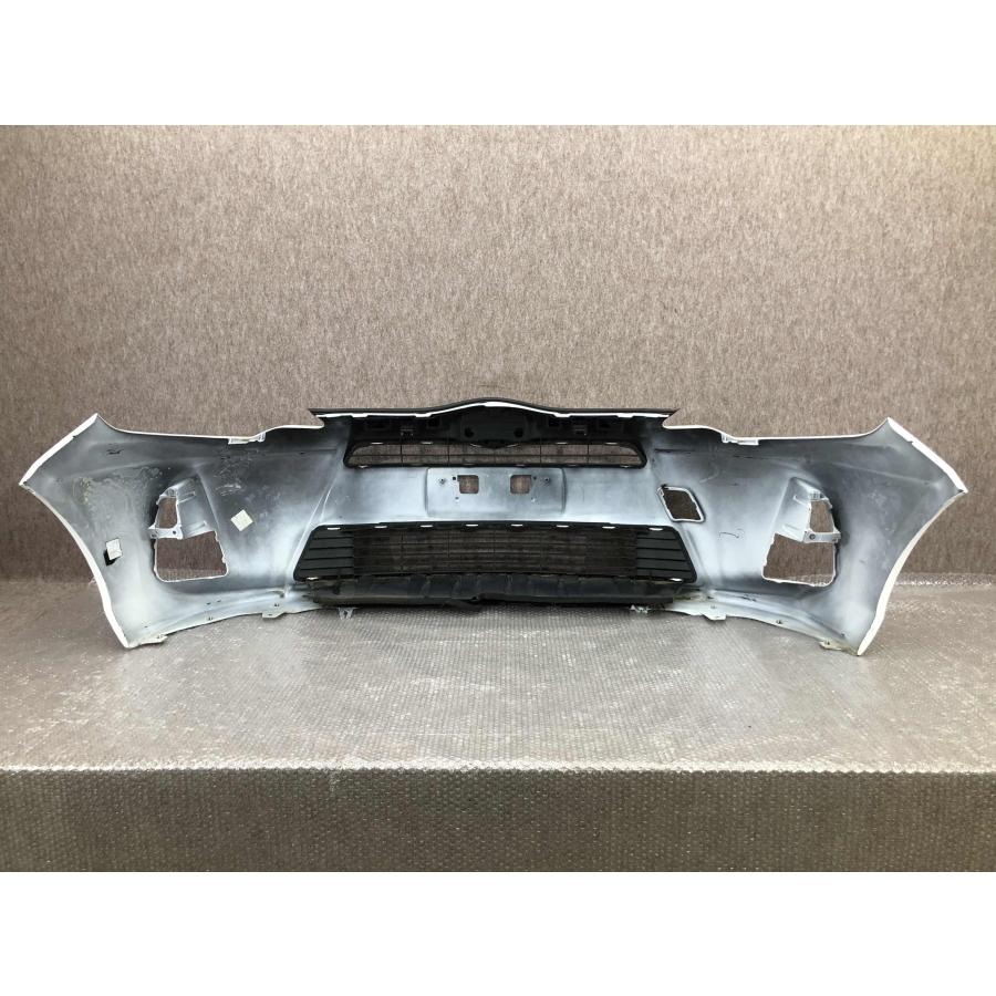 トヨタ アクア NHP10 前期 純正 フロントバンパー 52119-52620 : 拓海
