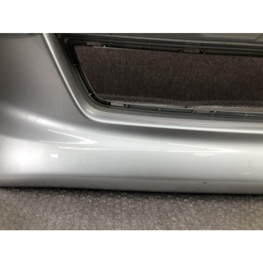 トヨタ ウィッシュ ZGE20W/ZGE25W 後期 純正 フロントバンパー 52119