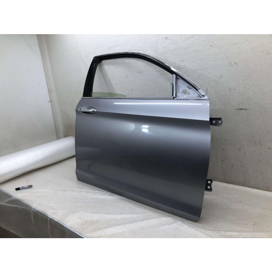 新車外し CR5/CR6/CR7 アコード ハイブリッド 純正 右 フロントドア