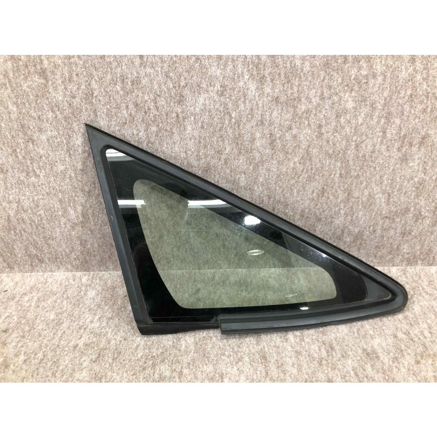 ウィッシュ ZGE20W 右 フロントコーナーガラス サイドガラス クォータ