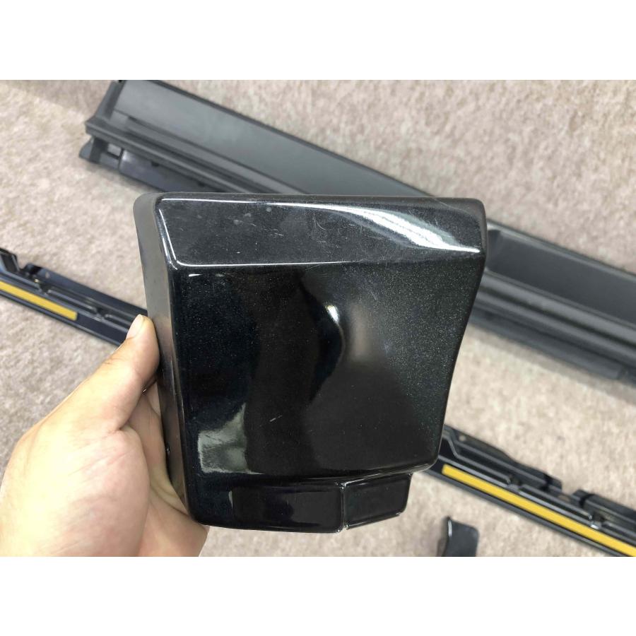 レクサスUX200 6BA −MZAA10 モデリスタ　サイドスカート右側 レクサスUX200 6BA −MZAA10 モデリスタ サイドスカート右側