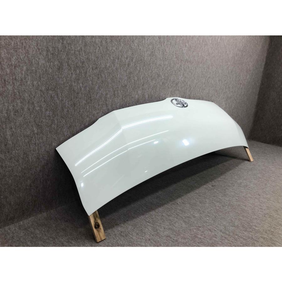 ハイエースワイド純正外しボンネット