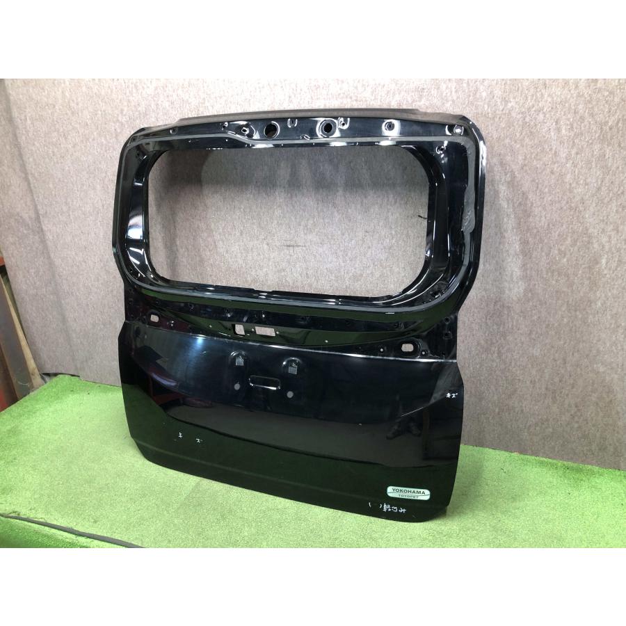 トヨタ ノア ヴォクシー 90 ZWR90 MZRA90 純正 リアゲート バックドア