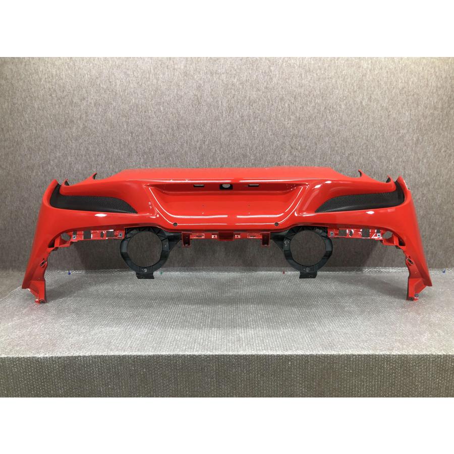フェラーリ F8 スパイダー 純正 リアバンパー 000863516 : 拓海商事