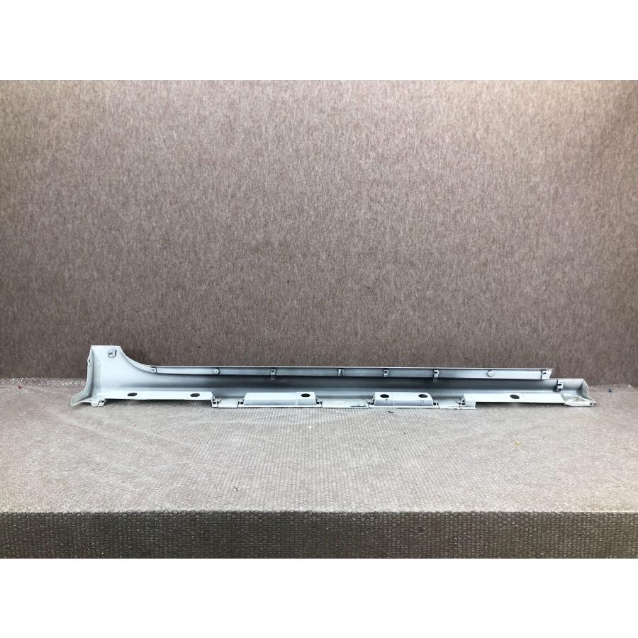 トヨタ ヤリス MXPA10 MXPH10 KSP210 左 サイドステップ 75860-K0050