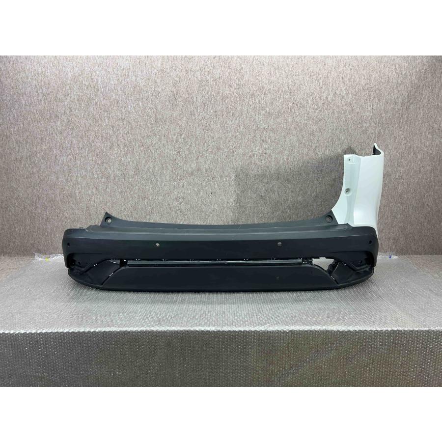 トヨタ カローラクロス ZVG11/ZVG13/ZVG15/ZVG16/ZSG10 純正 リア