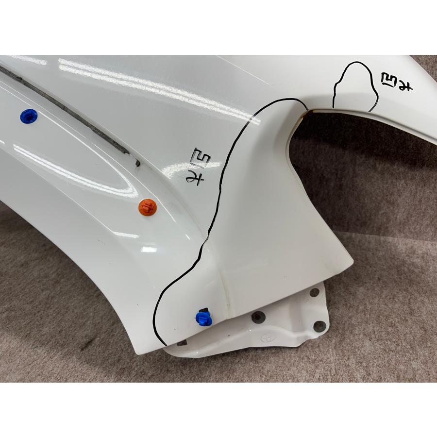 トヨタ タコマ 4DR 2016〜 純正 右フェンダー : 拓海商事ヤフー店
