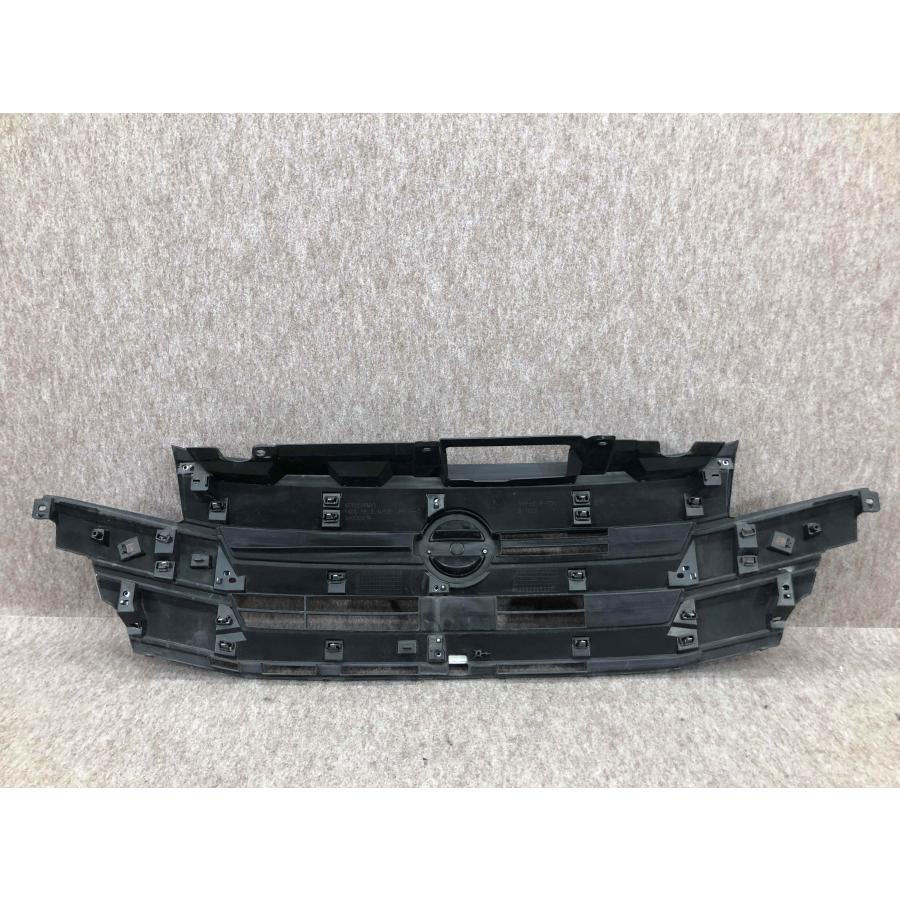 デイズ ハイウェイスター B21W フロントグリル 6400G914 後期 : 拓海