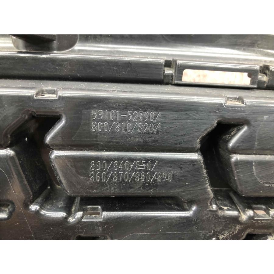 トヨタ ヤリスクロス MXPB10 MXPJ10 純正 フロント グリル 53101-52790