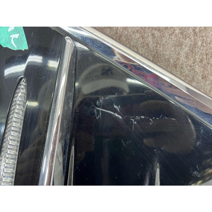 ヴォクシー ZS ZRR80W 後期 純正 フォグカバー 右 フロントバンパー