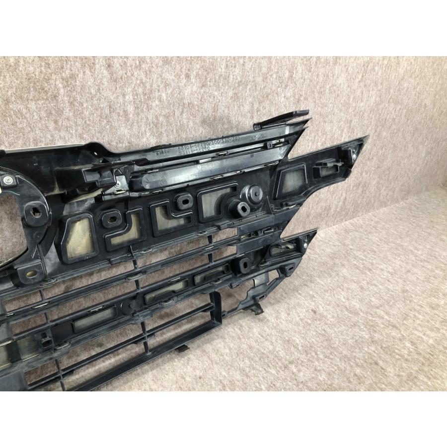 トヨタ ヴェルファイア 30 AGH30W AGH35W 前期 純正 フロントグリル