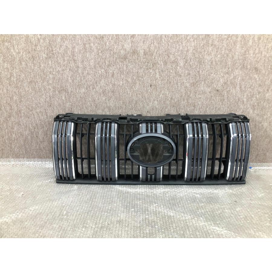 トヨタ ランドクルーザープラド TRJ150W/GDJ150W 後期 純正 グリル