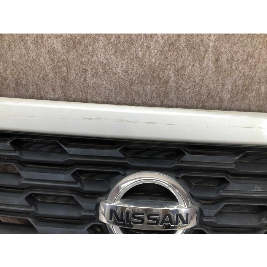 NV350 キャラバン E26 後期 標準 グリル 62310 5YE0A : 拓海商事ヤフー