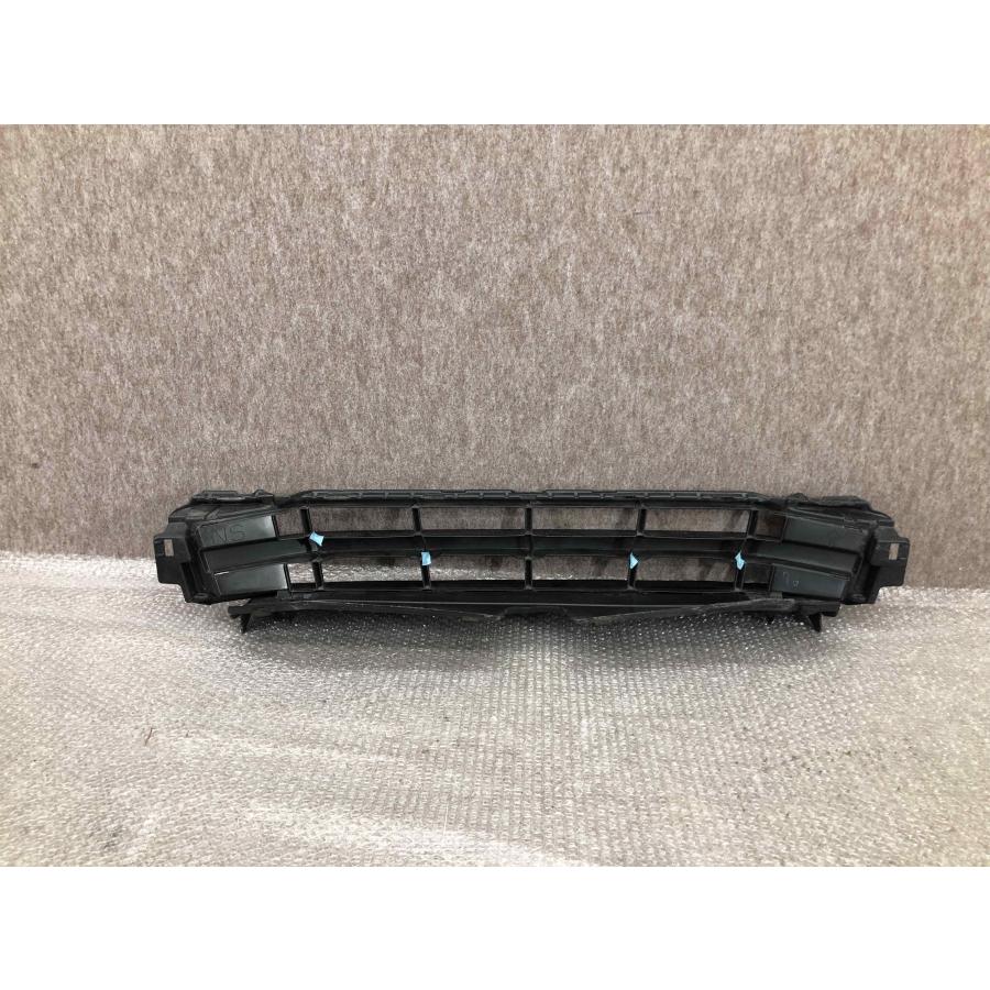タイトル・トヨタ純正 ヴォクシー/ノア ZRR80系 フロントグリル トヨタ ZRR80 ZRR85 ZWR80 80 前期 ノア 純正 フロントグリル 53112