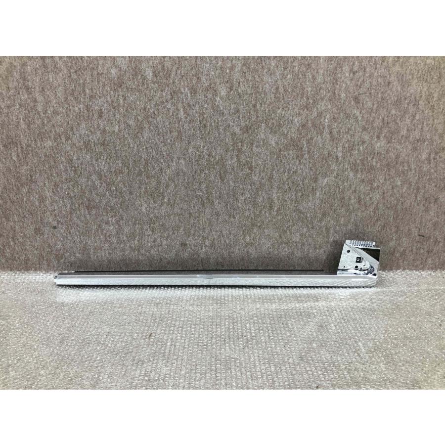 アルファード AGH40W 純正 フロント ドア ガラス ウェザストリップ 左