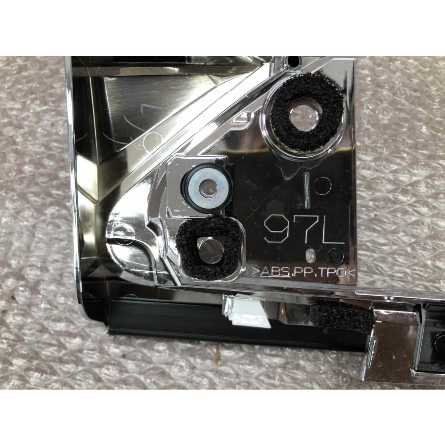 アルファード AGH40W 純正 フロント ドア ガラス ウェザストリップ 左