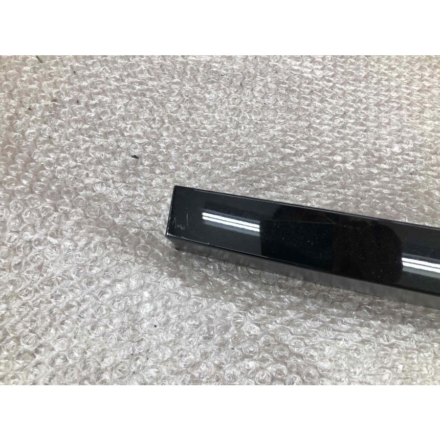 ヴォクシー ZWR90 76826-V1010 ブラック系 純正 バックドア リアゲート