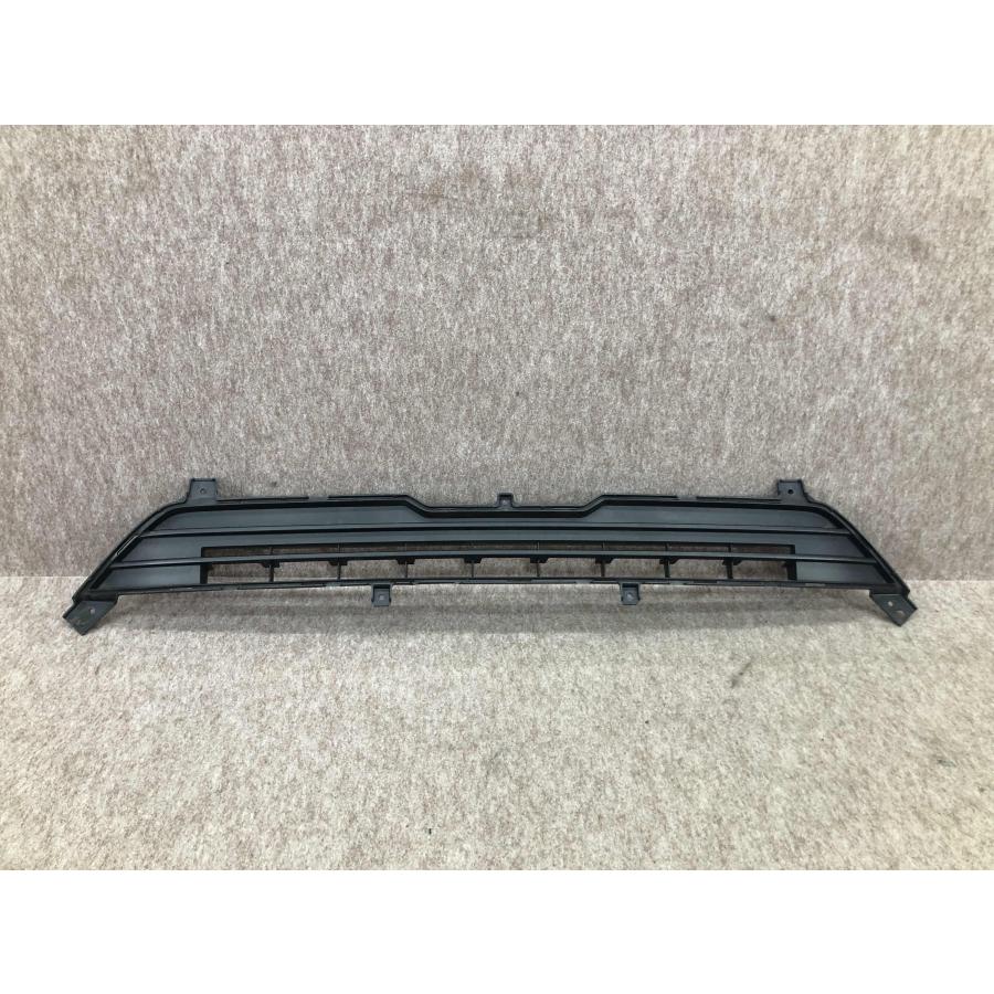 ファミリー7三菱デリカD5 (3DA-CV1W )フロントグリルセット ミツビシ デリカD5 3DA-CV1W メッキ フロントグリルフレーム 4ピース(1