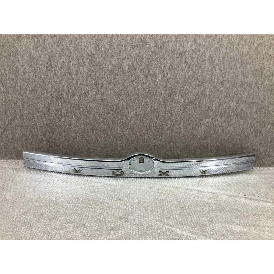 前期 ZRR80G/ZRR80W/ZRR85G/ZRR85W ヴォクシー 純正 リアガーニッシュ 