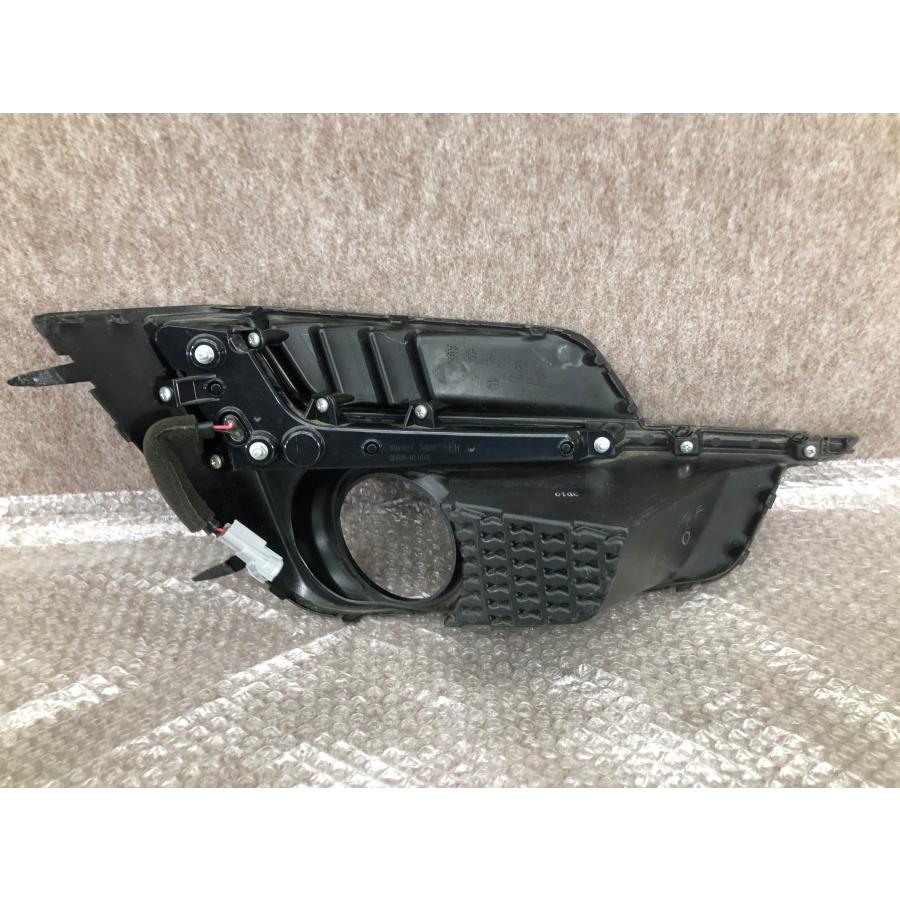 スバル純正 GJ7 GP7 インプレッサ スポーツ G4 後期 フォグライト