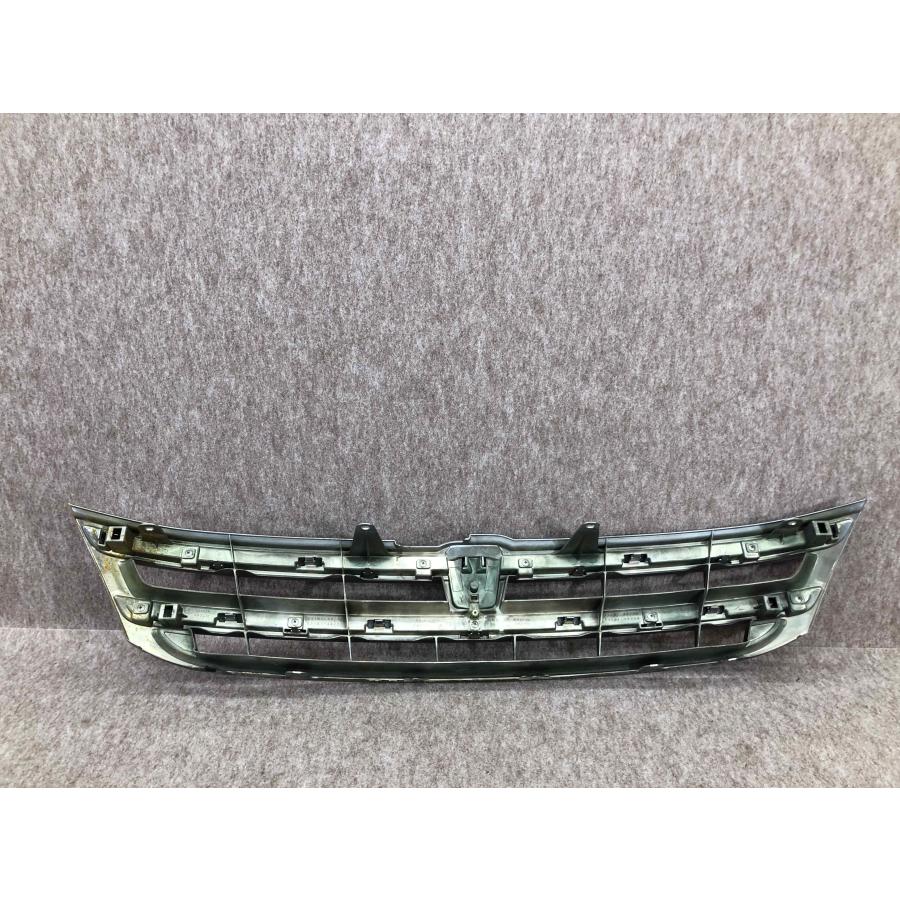 トヨタ 純正 アイシス ANM10W フロントグリル 53101-44290 : 拓海商事