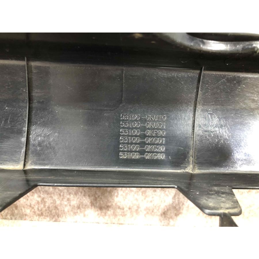 TOYOTA トヨタ 純正 GUN125 ハイラックス 後期 フロントグリル